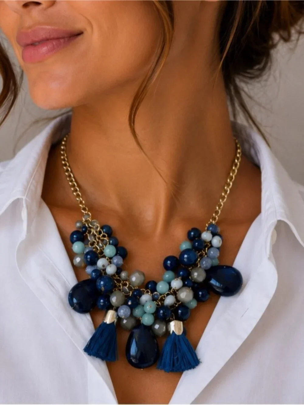 New! Coastal Blue Beaded Necklace NWT 1058